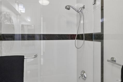 3660 Banbury Court Santa Rosa CA 95404