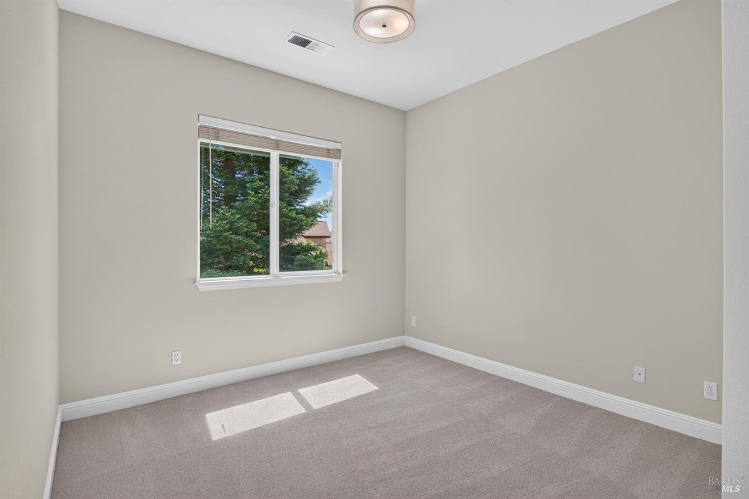 3660 Banbury Court Santa Rosa CA 95404