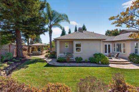 3660 Banbury Court Santa Rosa CA 95404
