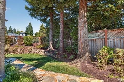 3660 Banbury Court Santa Rosa CA 95404