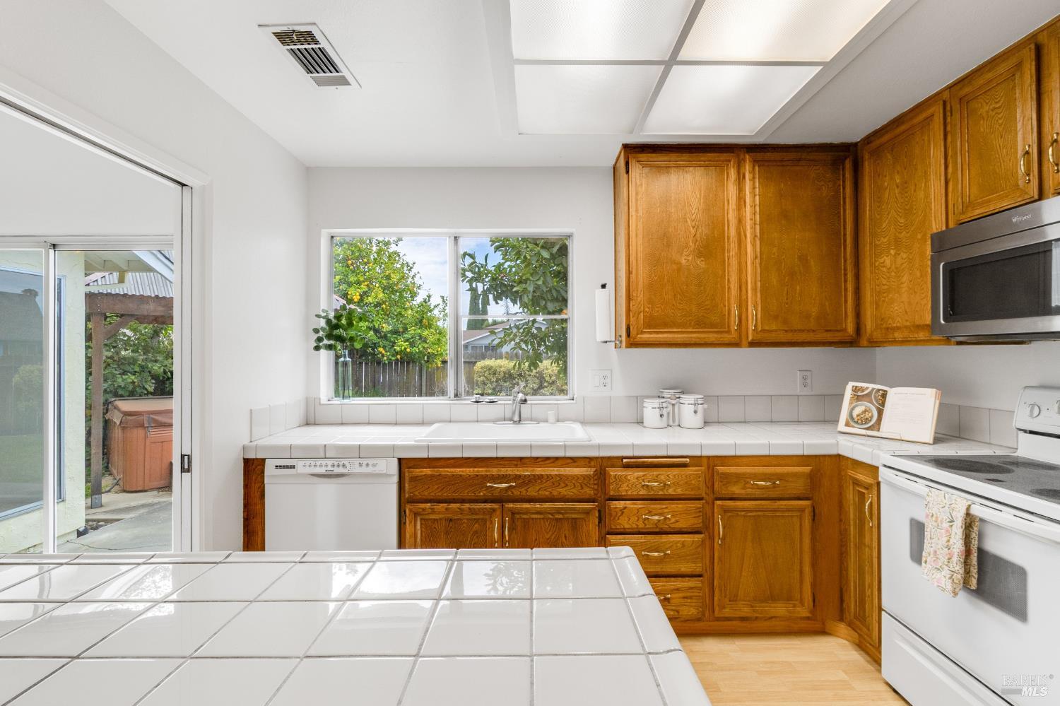 1018 Woodlark Court Suisun City CA 94585