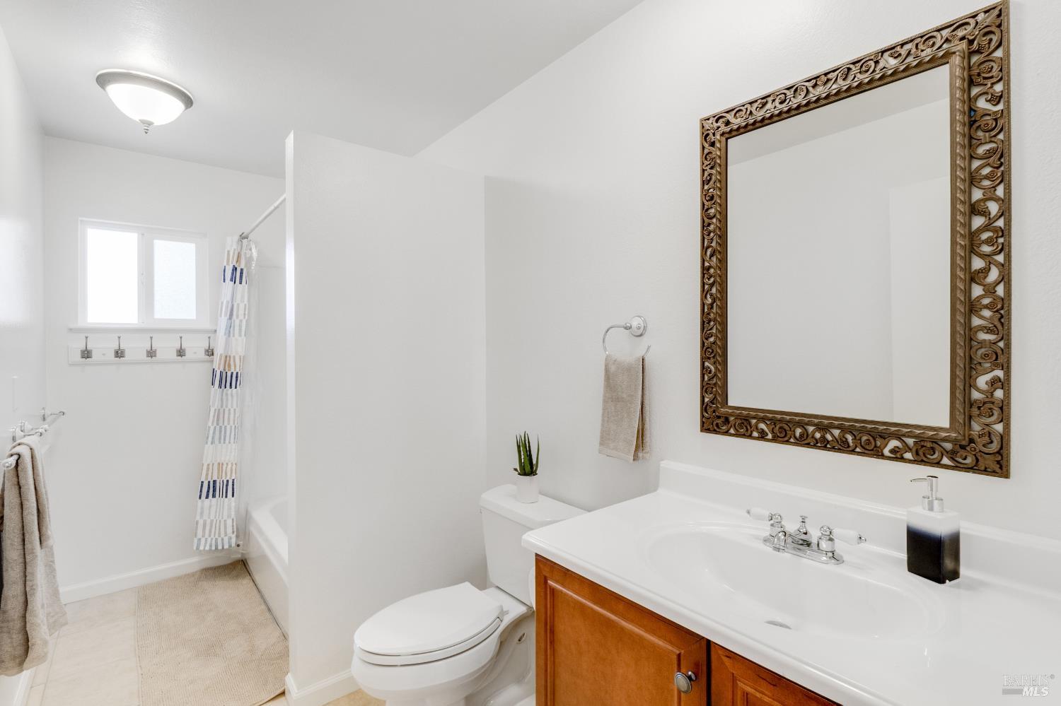 1018 Woodlark Court Suisun City CA 94585