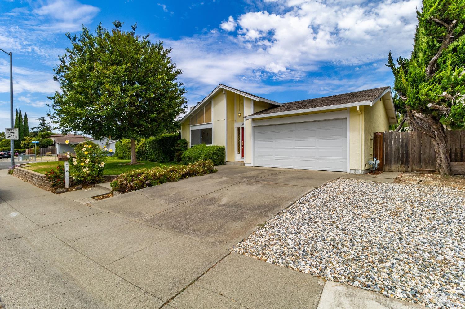 1018 Woodlark Court Suisun City CA 94585
