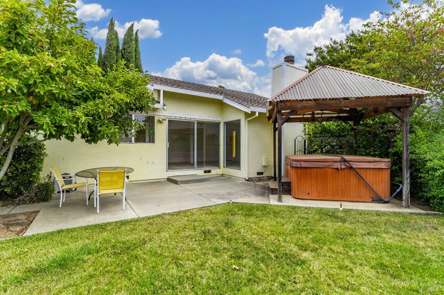 1018 Woodlark Court Suisun City CA 94585
