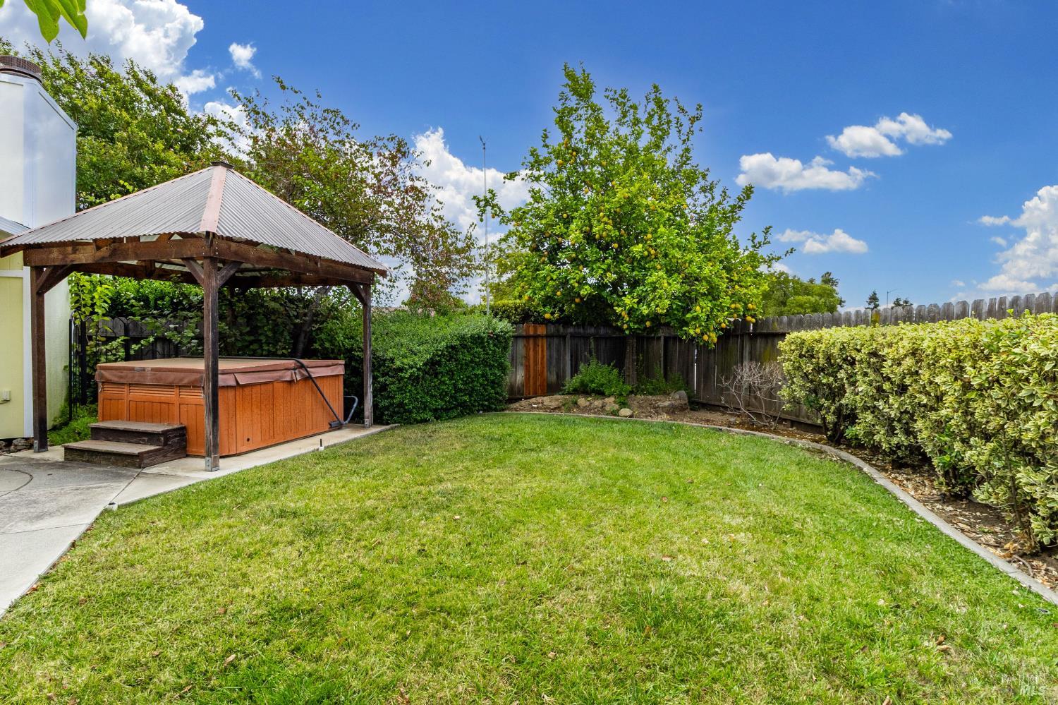 1018 Woodlark Court Suisun City CA 94585