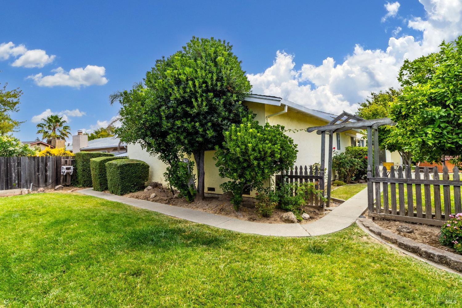 1018 Woodlark Court Suisun City CA 94585