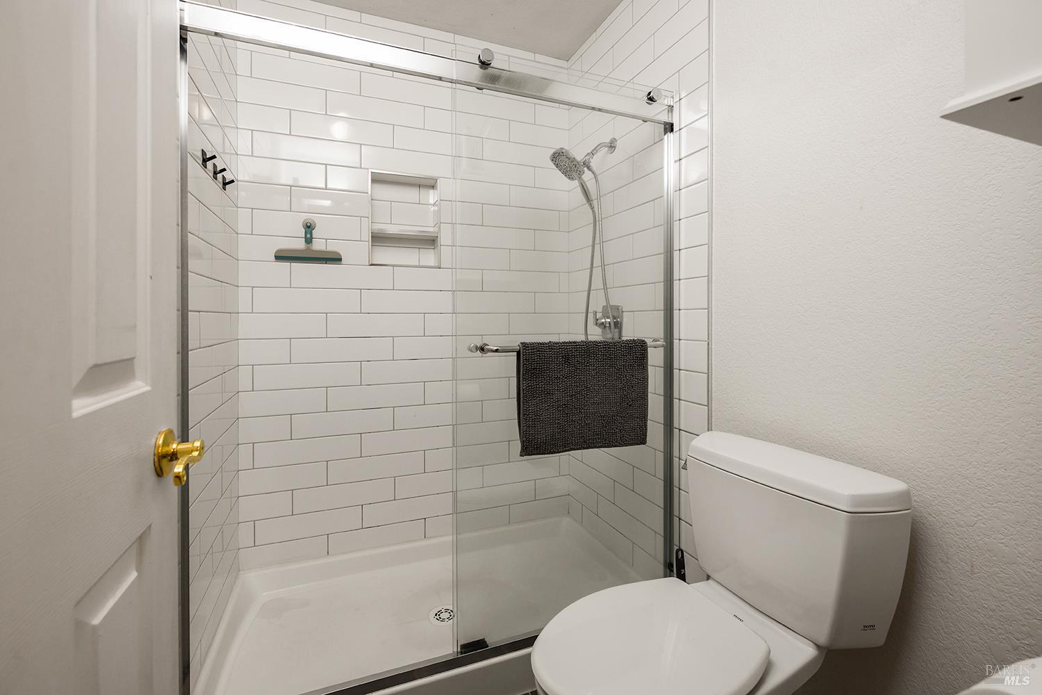 260 Usher Drive Windsor CA 95492