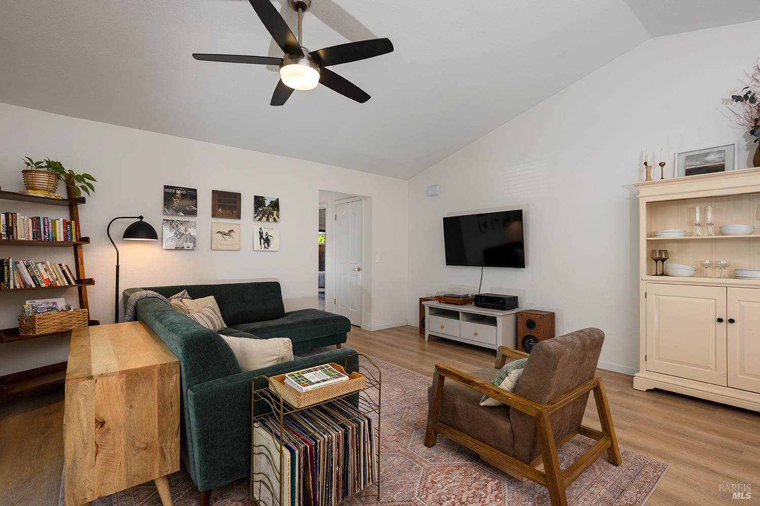 260 Usher Drive Windsor CA 95492