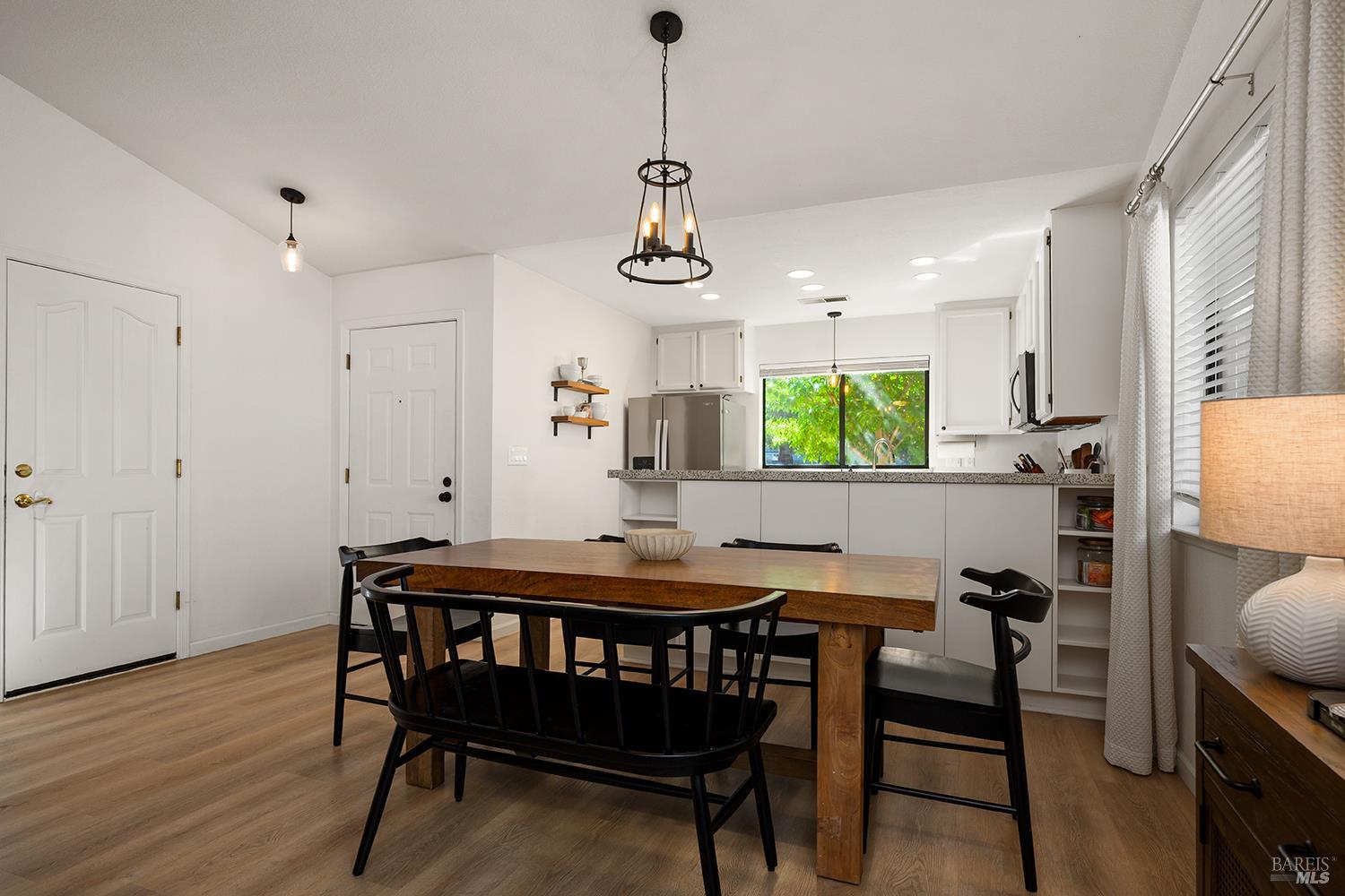 260 Usher Drive Windsor CA 95492