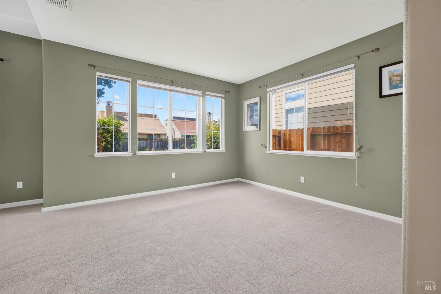 1452 Capri Avenue Petaluma CA 94954