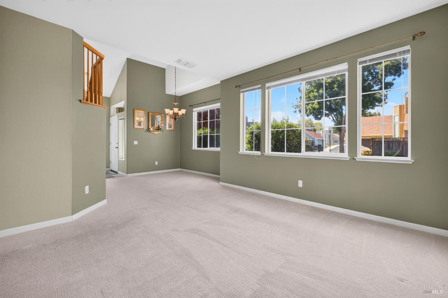 1452 Capri Avenue Petaluma CA 94954