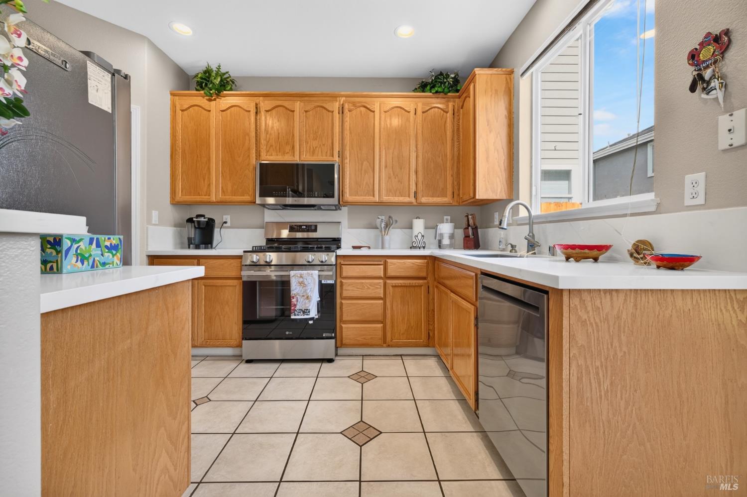 1452 Capri Avenue Petaluma CA 94954