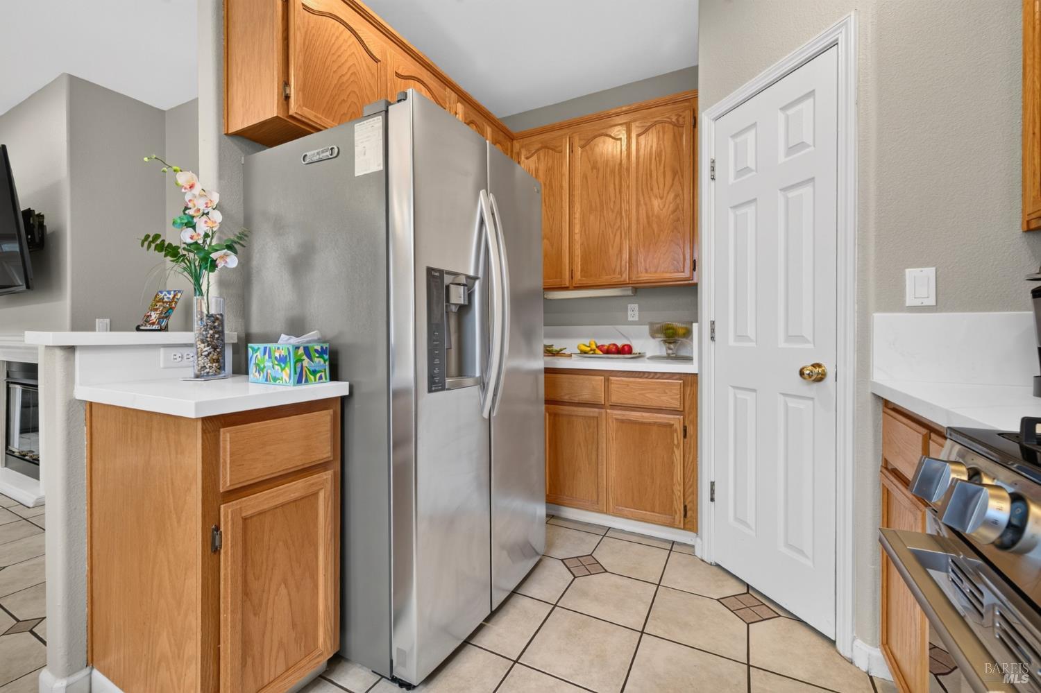 1452 Capri Avenue Petaluma CA 94954