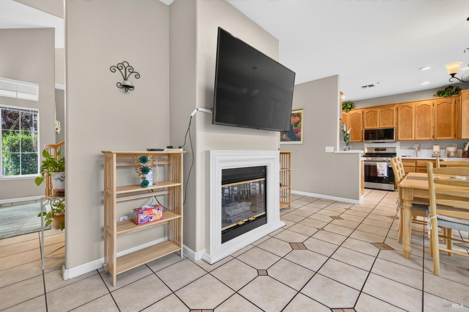 1452 Capri Avenue Petaluma CA 94954