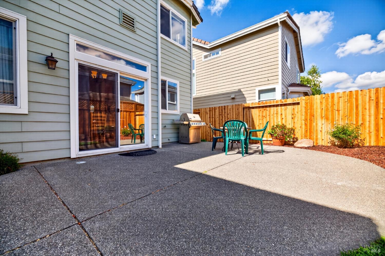1452 Capri Avenue Petaluma CA 94954