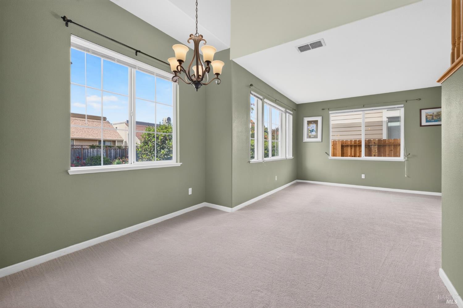 1452 Capri Avenue Petaluma CA 94954
