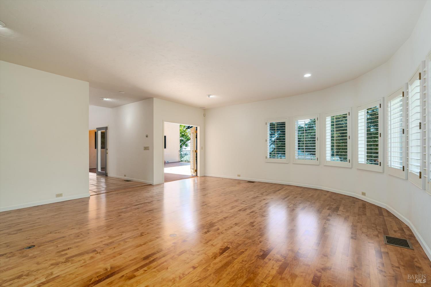 1910 Ridgeview Lane St. Helena CA 94574