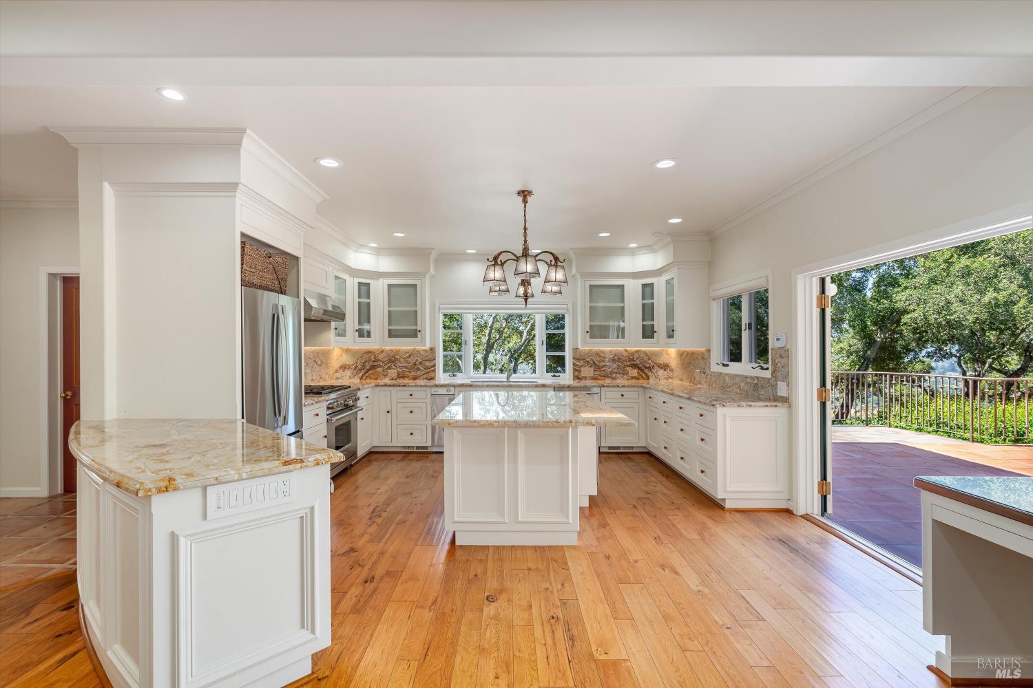 1910 Ridgeview Lane St. Helena CA 94574