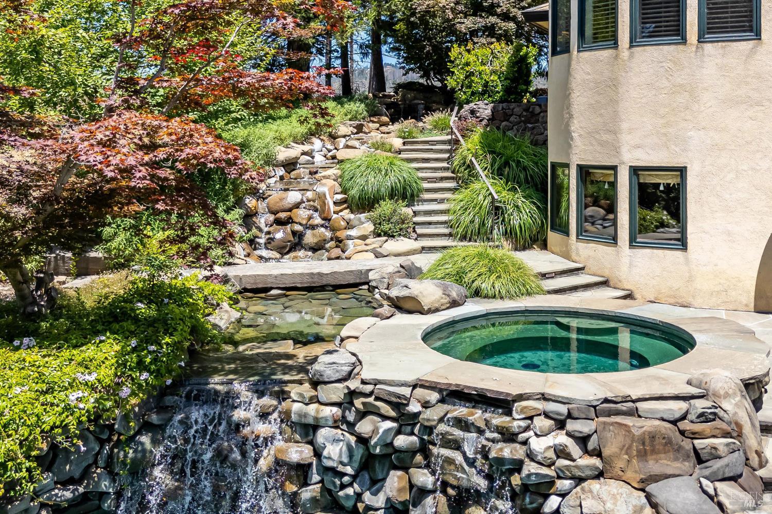 1910 Ridgeview Lane St. Helena CA 94574