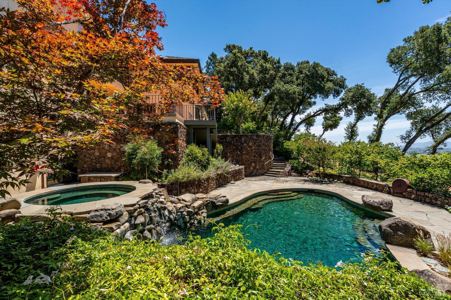 1910 Ridgeview Lane St. Helena CA 94574