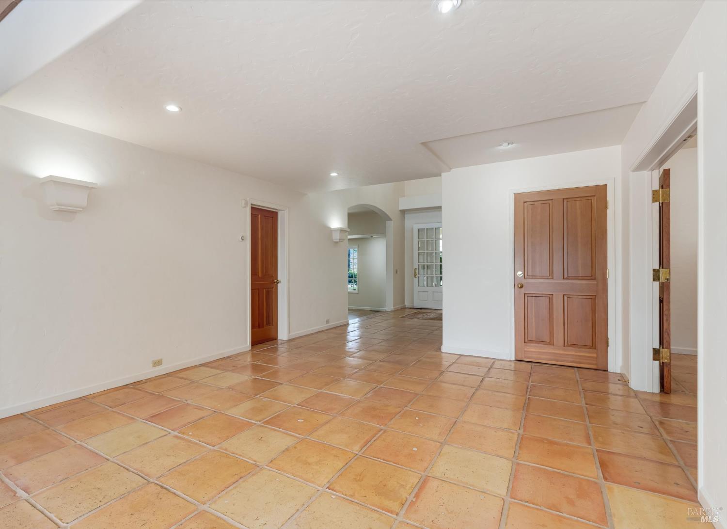 1910 Ridgeview Lane St. Helena CA 94574