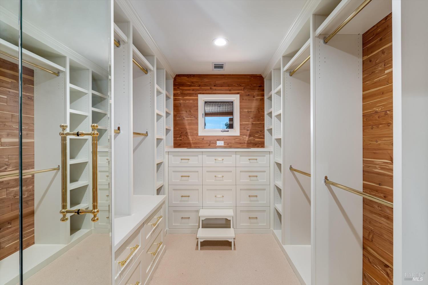 1910 Ridgeview Lane St. Helena CA 94574