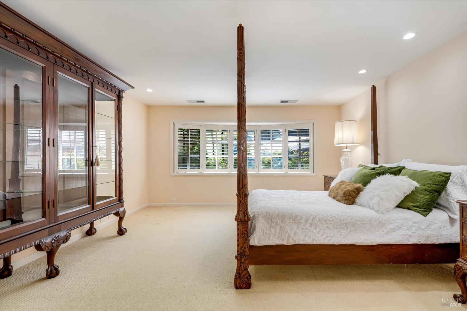 1910 Ridgeview Lane St. Helena CA 94574