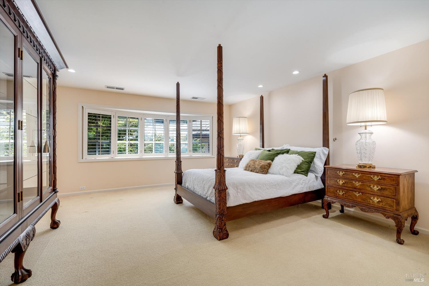 1910 Ridgeview Lane St. Helena CA 94574