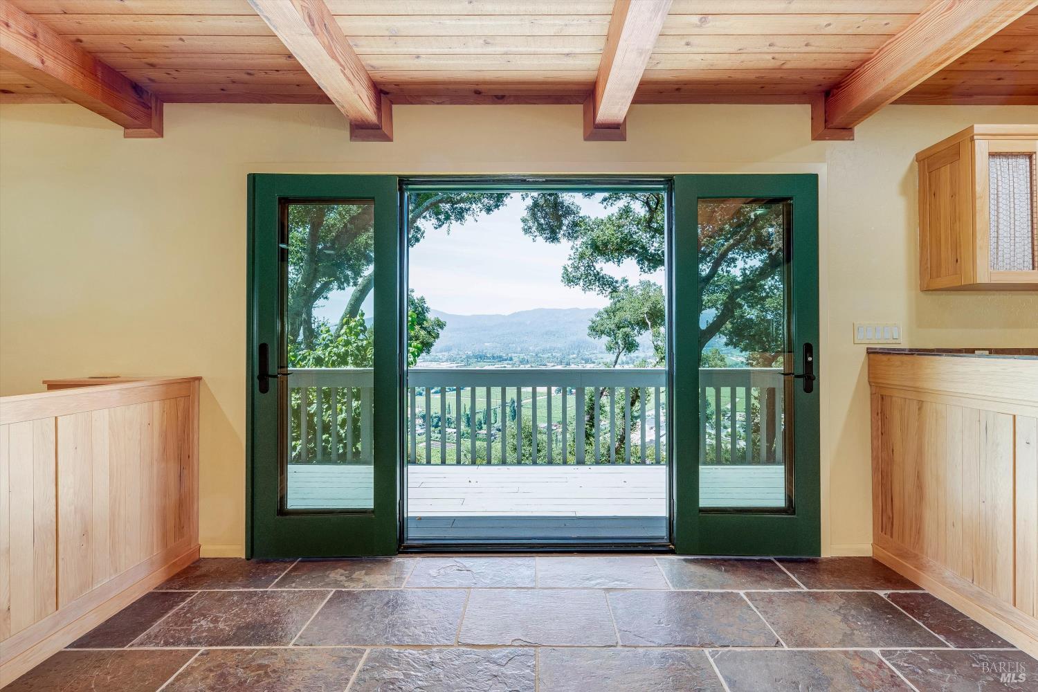 1910 Ridgeview Lane St. Helena CA 94574