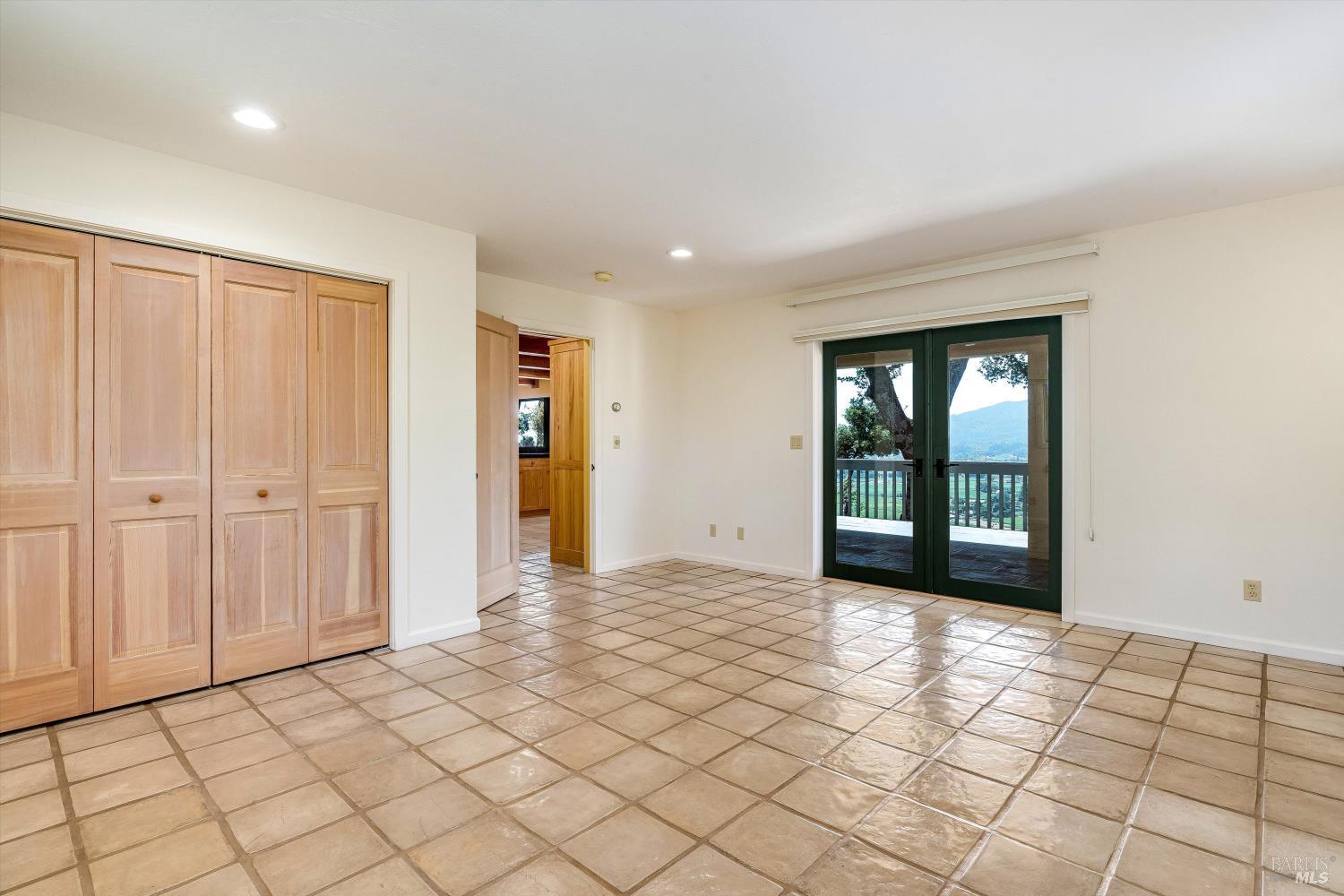 1910 Ridgeview Lane St. Helena CA 94574
