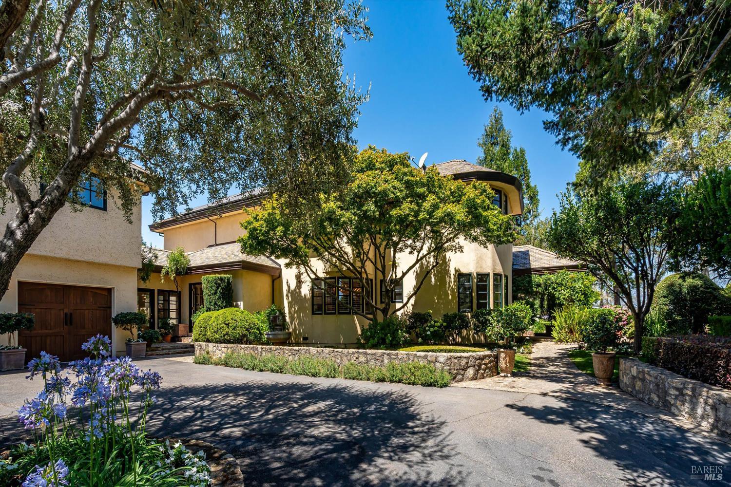 1910 Ridgeview Lane St. Helena CA 94574