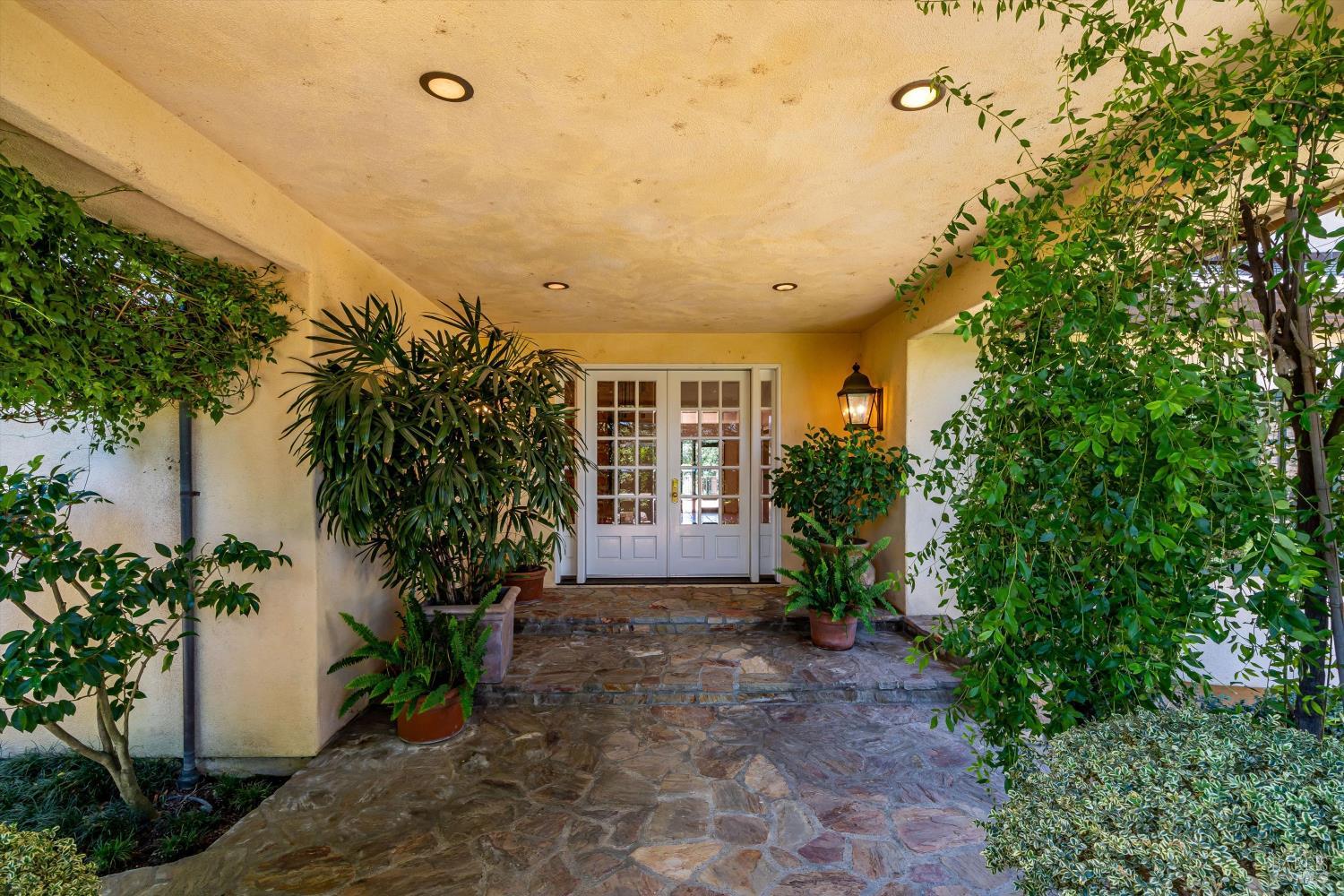 1910 Ridgeview Lane St. Helena CA 94574