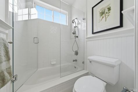 901 Donner Avenue Sonoma CA 95476