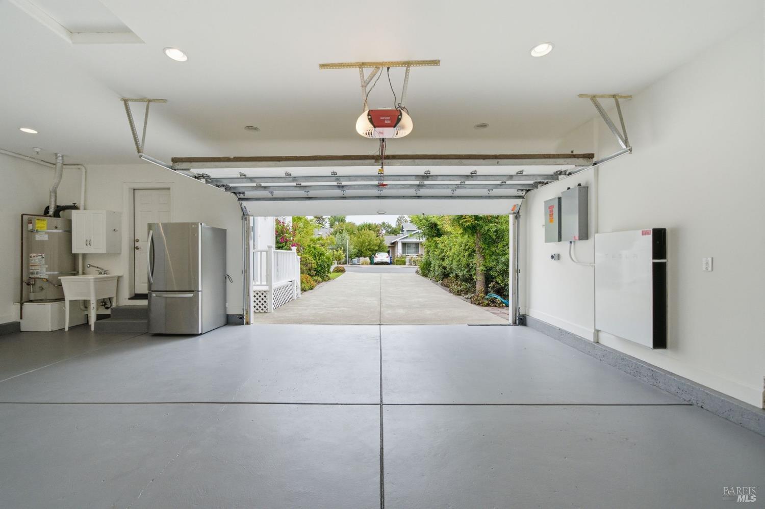 901 Donner Avenue Sonoma CA 95476