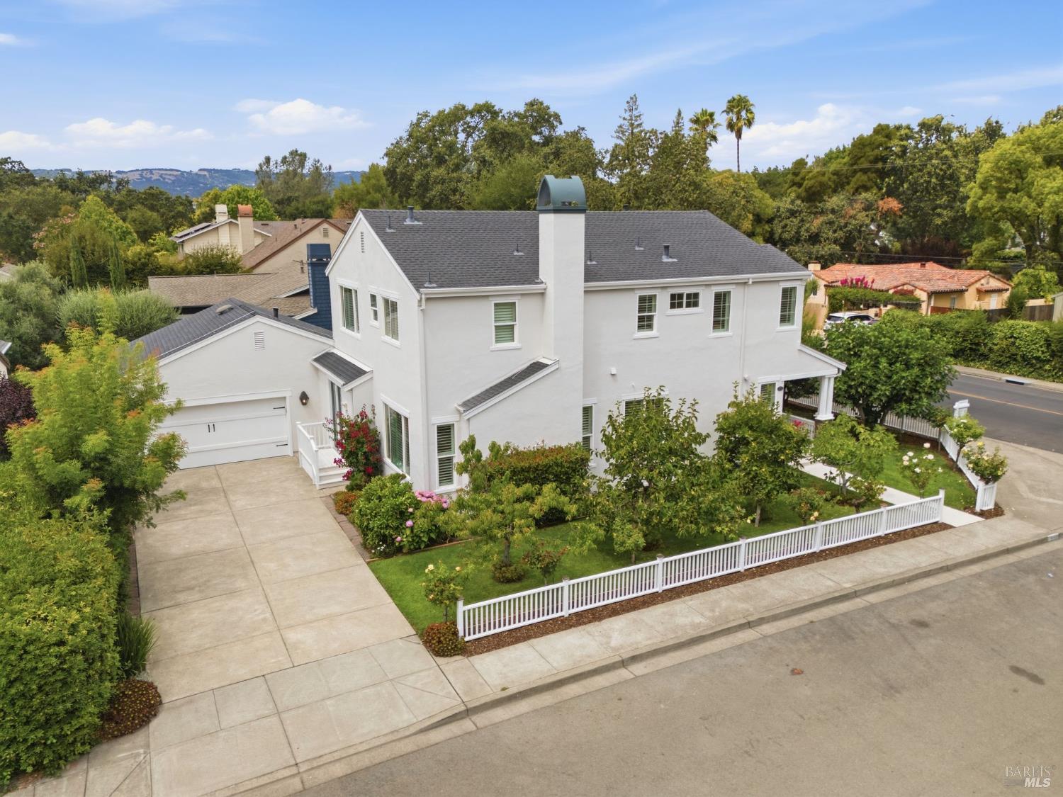 901 Donner Avenue Sonoma CA 95476