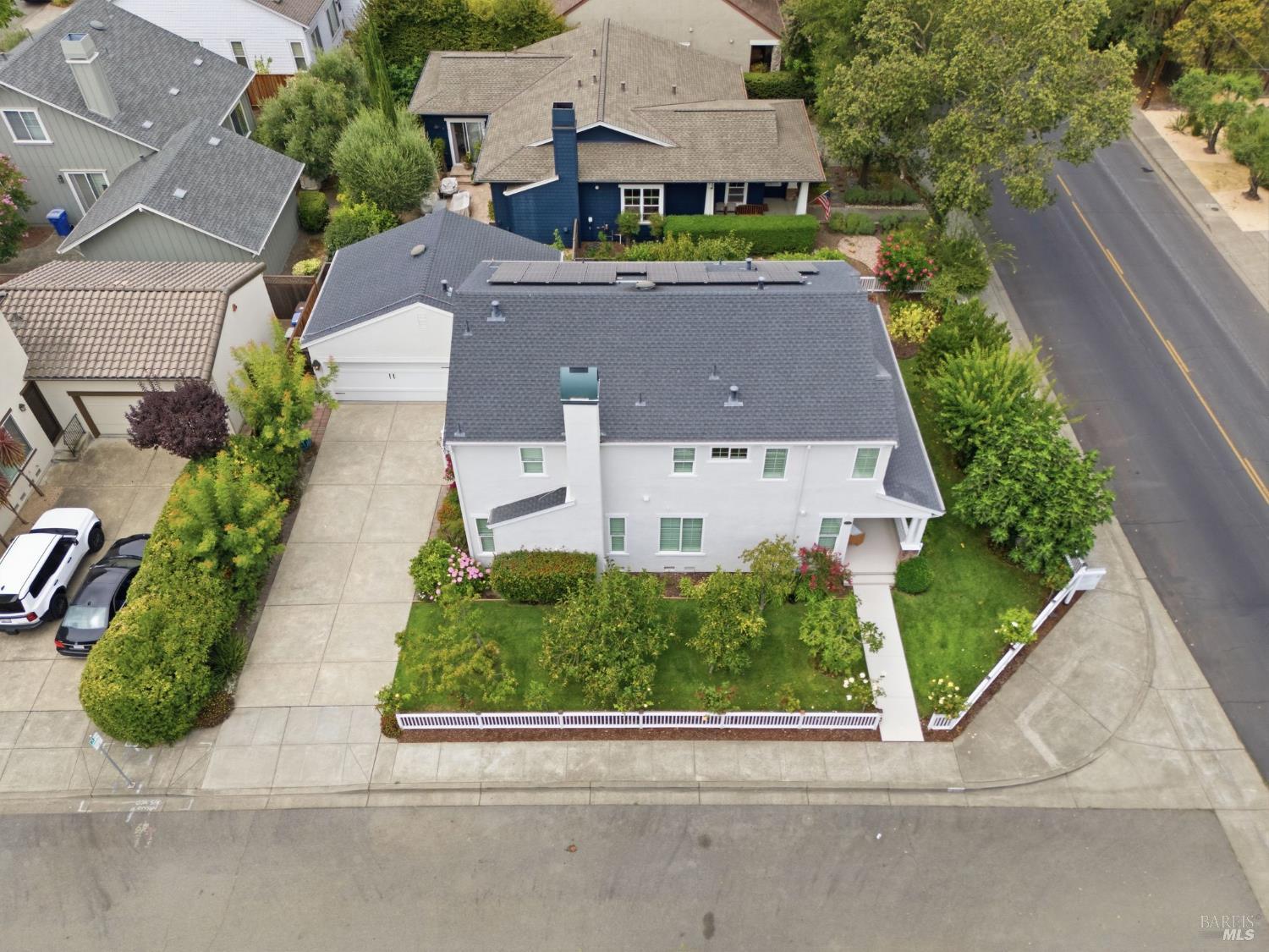 901 Donner Avenue Sonoma CA 95476