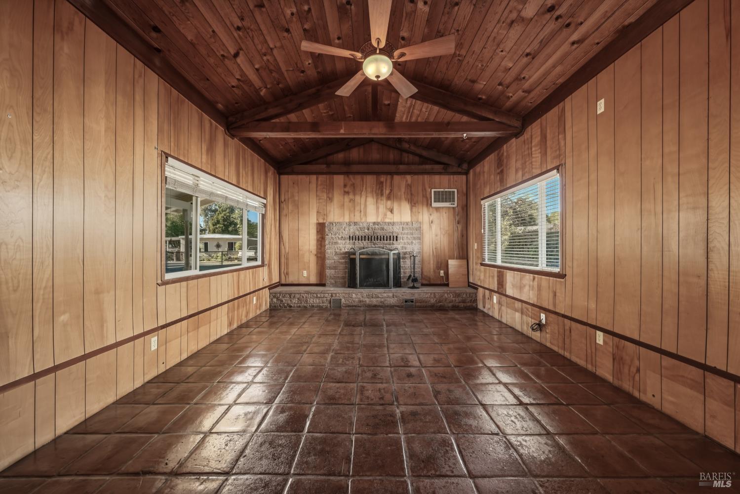 4262 Country Club Drive Lucerne CA 95458