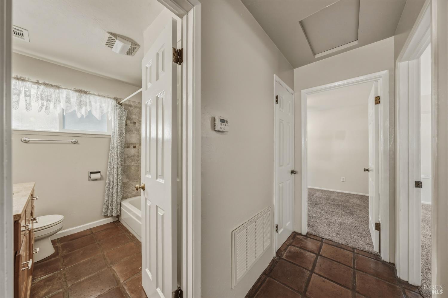 4262 Country Club Drive Lucerne CA 95458