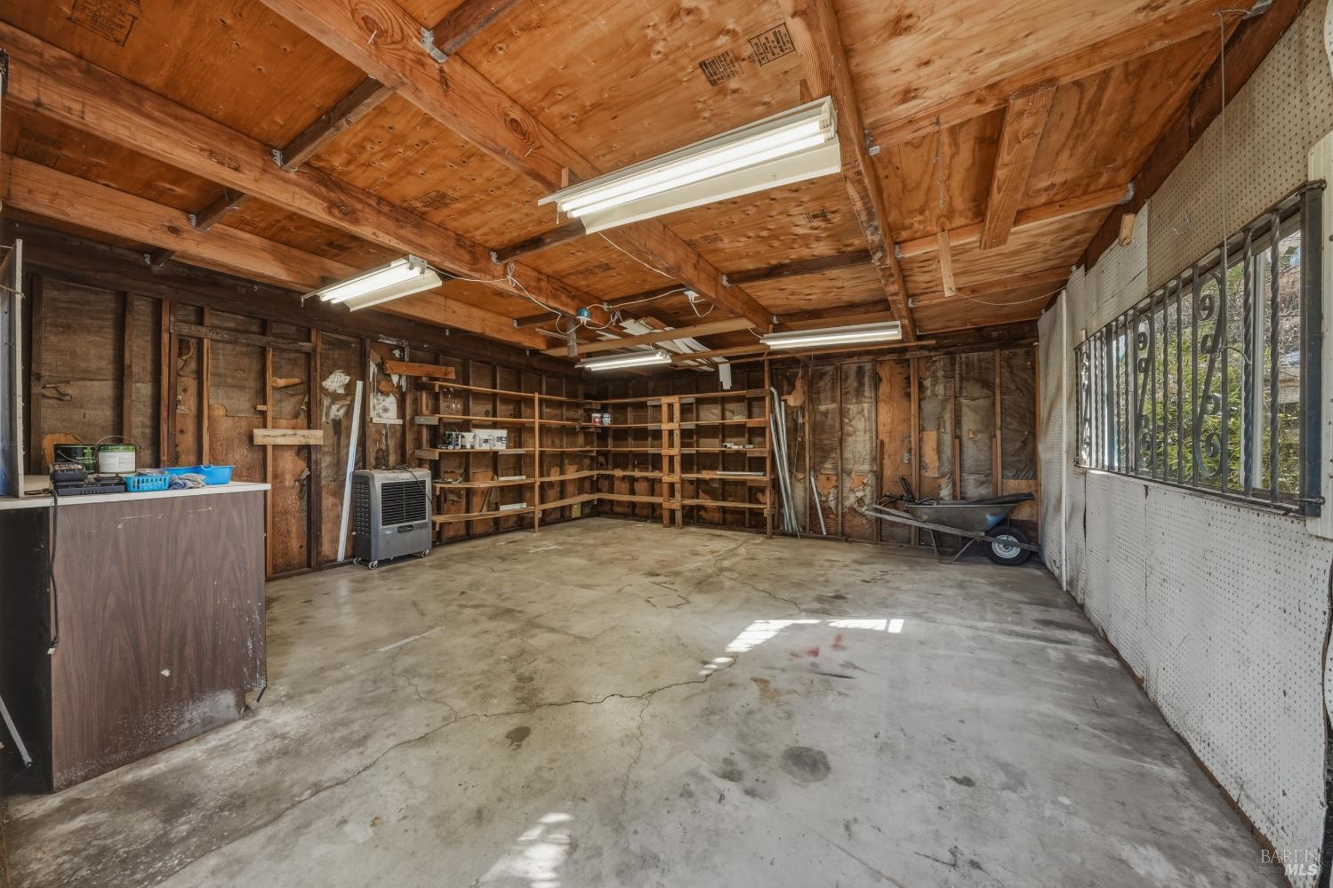 4262 Country Club Drive Lucerne CA 95458