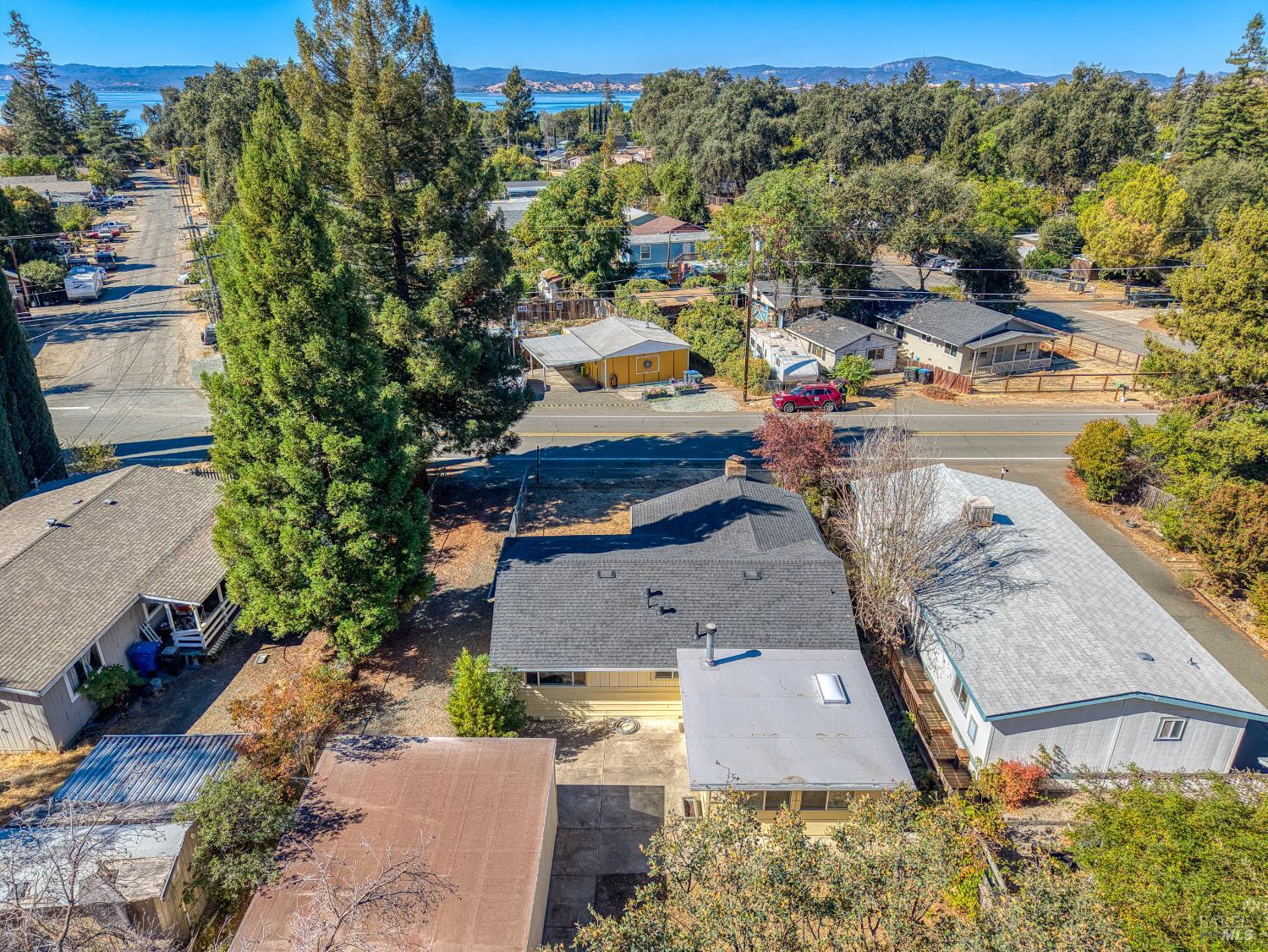 4262 Country Club Drive Lucerne CA 95458