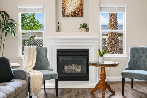 4721 Starbuck Avenue Santa Rosa CA 95409