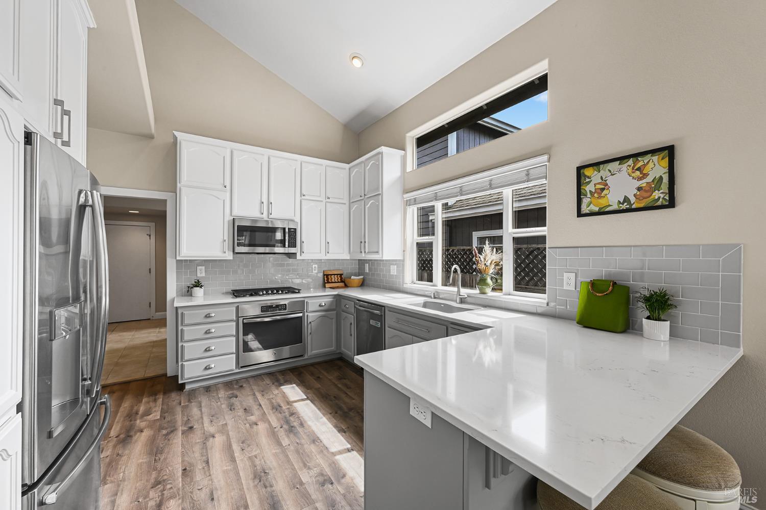 4721 Starbuck Avenue Santa Rosa CA 95409