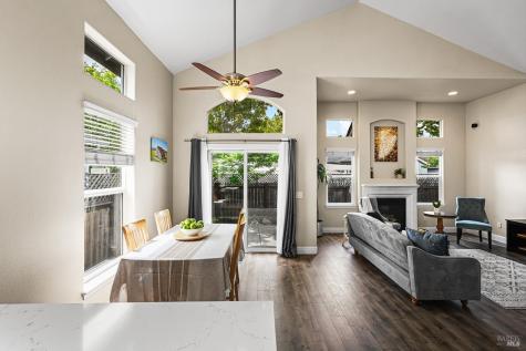 4721 Starbuck Avenue Santa Rosa CA 95409