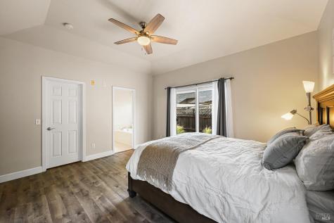 4721 Starbuck Avenue Santa Rosa CA 95409
