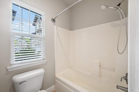4721 Starbuck Avenue Santa Rosa CA 95409