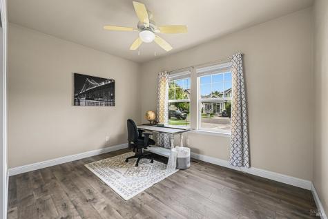 4721 Starbuck Avenue Santa Rosa CA 95409