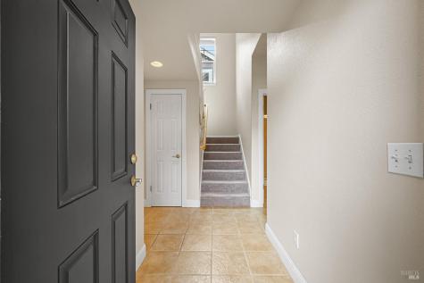 4721 Starbuck Avenue Santa Rosa CA 95409