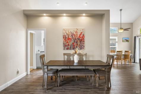 4721 Starbuck Avenue Santa Rosa CA 95409