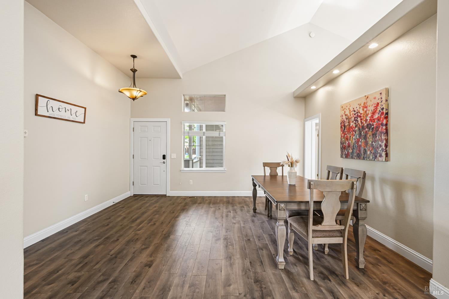 4721 Starbuck Avenue Santa Rosa CA 95409