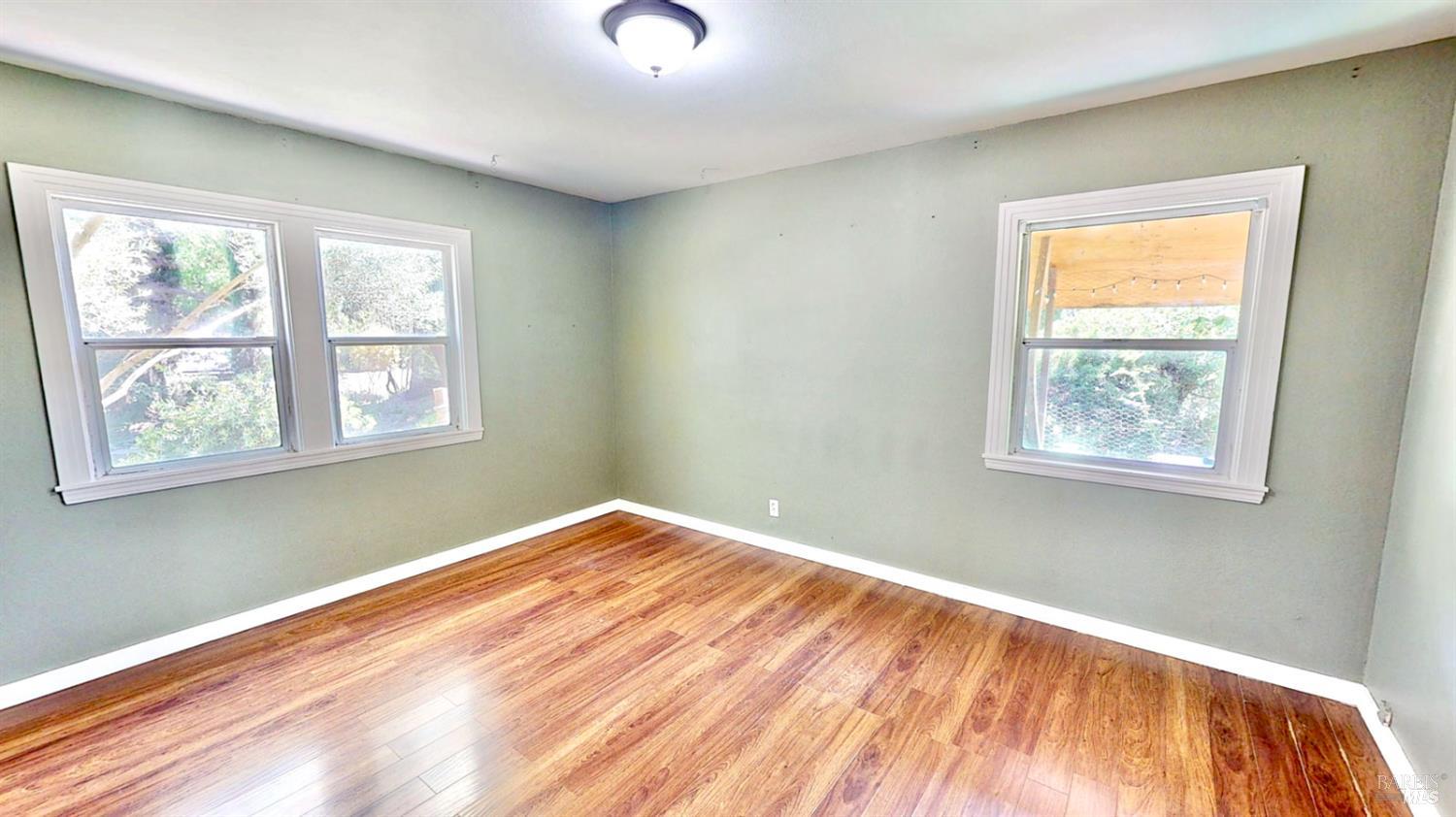 451 W North Street Healdsburg CA 95448